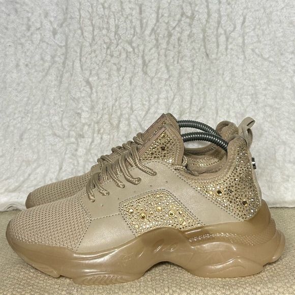 Steve Madden Womens GanzoR Embellished Knit Tan Fashion Sneakers Shoes SZ 7.5M - Picture 2 of 12